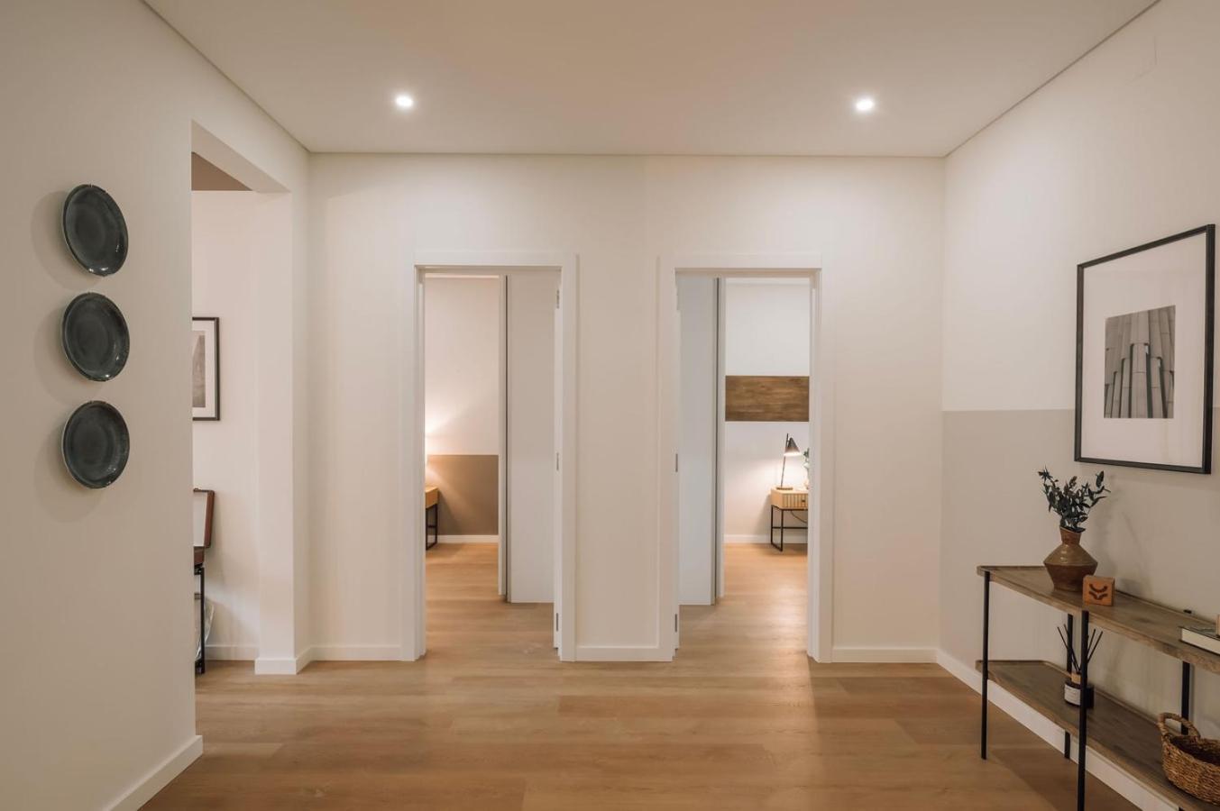 Ofir - 2 Bedrooms And Office In Alvalade Apartment