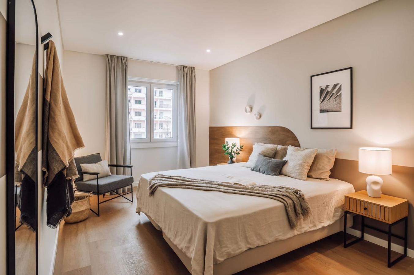 Ofir - 2 Bedrooms And Office In Alvalade